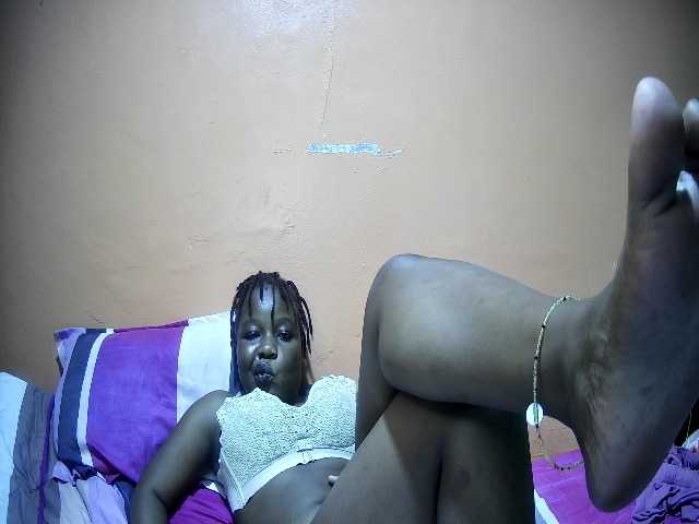 miss-midnight live cam on BongaCams