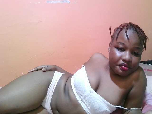 miss-midnight live cam on BongaCams
