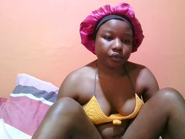 miss-midnight live cam on BongaCams