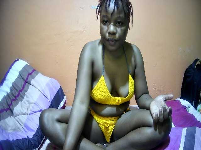 miss-midnight live cam on BongaCams