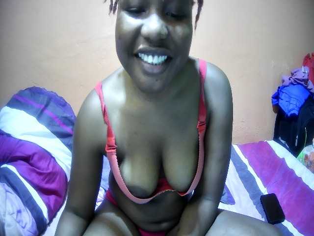 miss-midnight live cam on BongaCams