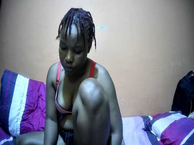 miss-midnight live cam on BongaCams