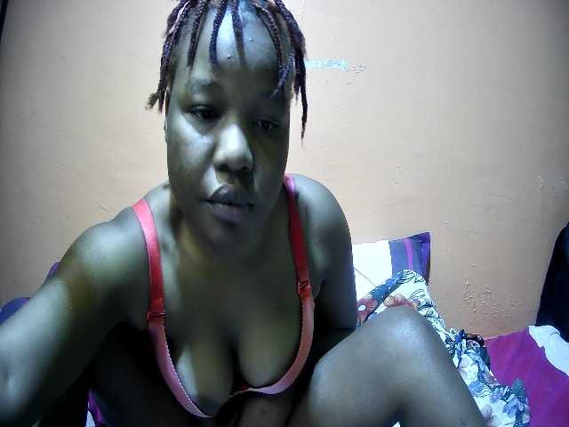 miss-midnight live cam on BongaCams