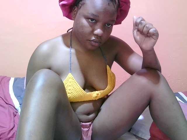 miss-midnight live cam on BongaCams