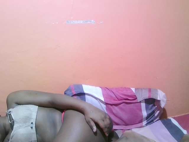 miss-midnight live cam on BongaCams