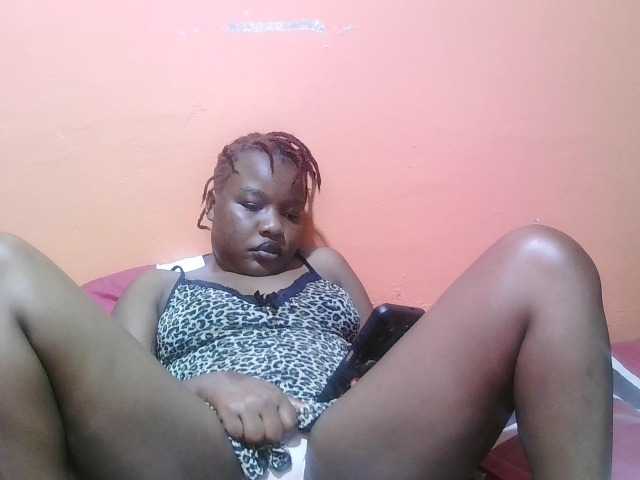 miss-midnight live cam on BongaCams