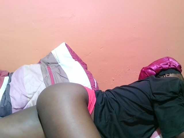miss-midnight live cam on BongaCams