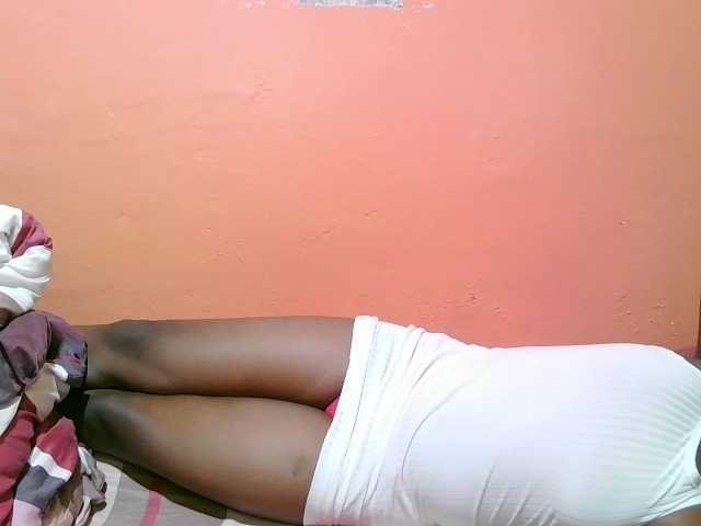miss-midnight live cam on BongaCams