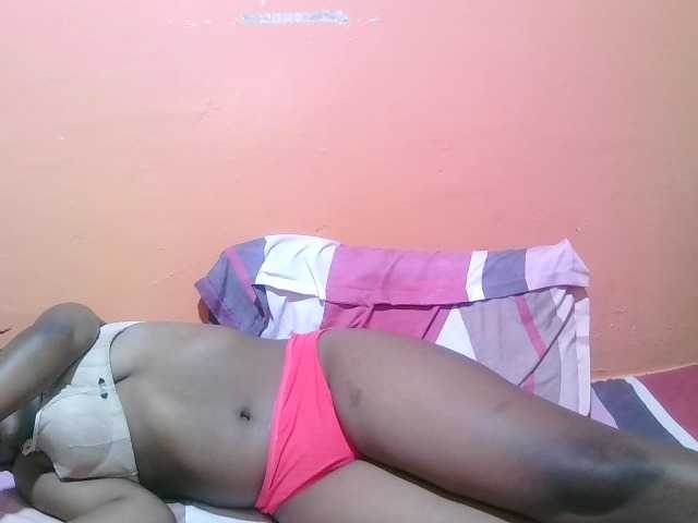 miss-midnight live cam on BongaCams