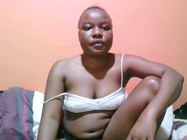miss-midnight live cam on BongaCams