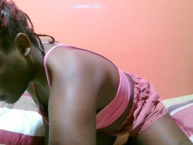 miss-midnight live cam on BongaCams
