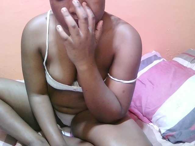 miss-midnight live cam on BongaCams