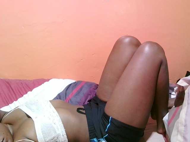 miss-midnight live cam on BongaCams