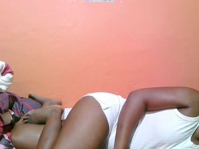 miss-midnight live cam on BongaCams