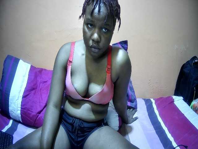 miss-midnight live cam on BongaCams