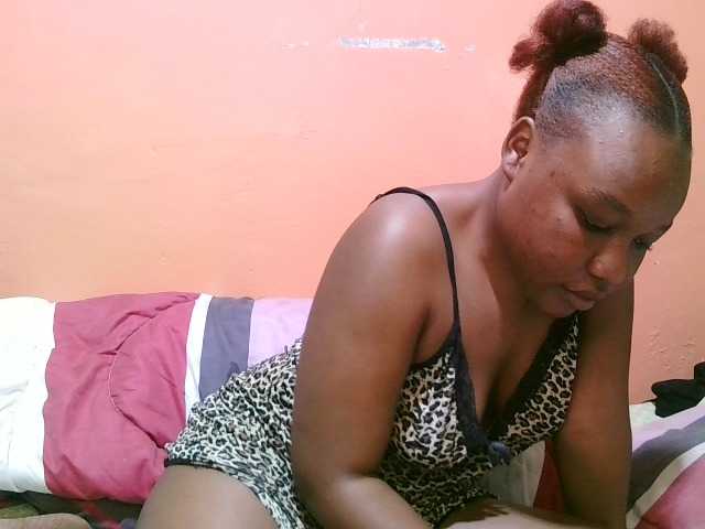 miss-midnight live cam on BongaCams