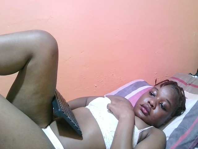 miss-midnight live cam on BongaCams
