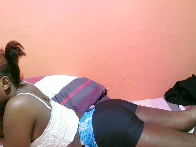 miss-midnight live cam on BongaCams