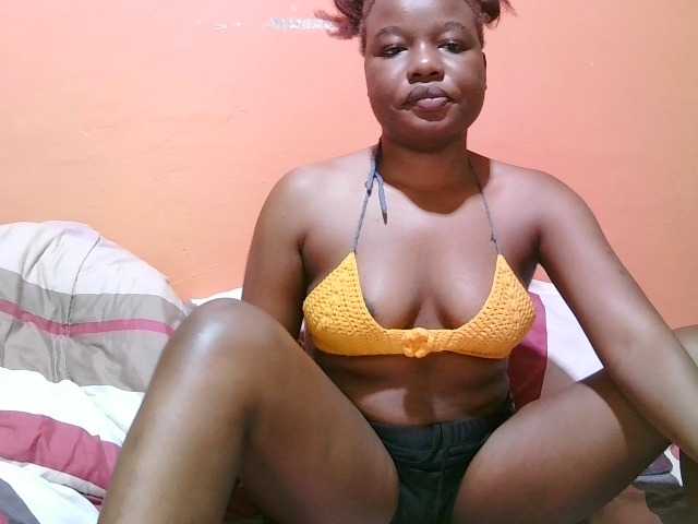 miss-midnight live cam on BongaCams