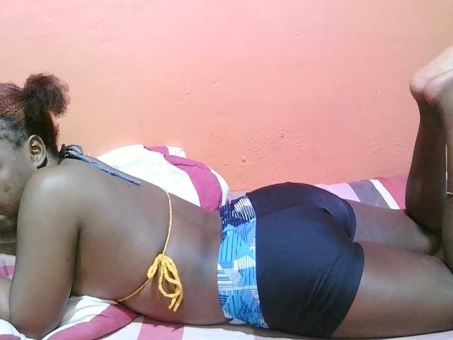 miss-midnight live cam on BongaCams