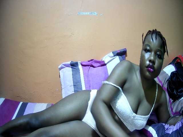 miss-midnight live cam on BongaCams