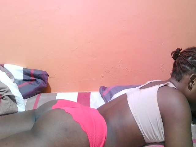 miss-midnight live cam on BongaCams