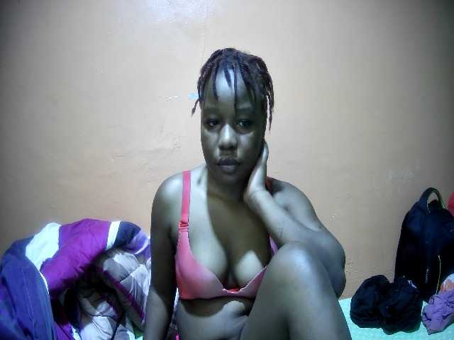 miss-midnight live cam on BongaCams