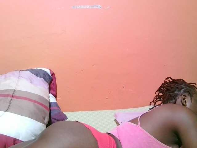miss-midnight live cam on BongaCams