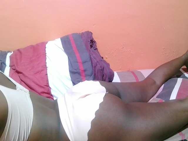 miss-midnight live cam on BongaCams