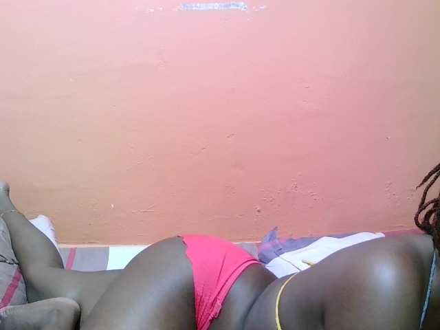 miss-midnight live cam on BongaCams