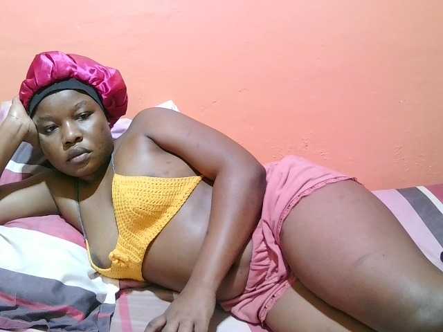 miss-midnight live cam on BongaCams