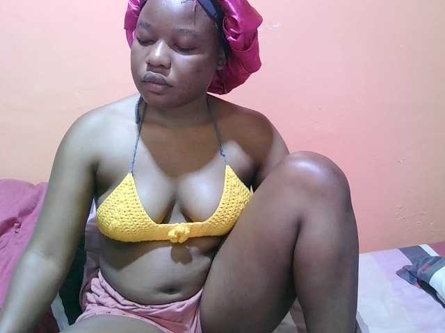 miss-midnight live cam on BongaCams