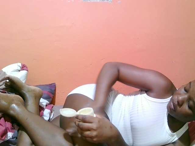 miss-midnight live cam on BongaCams
