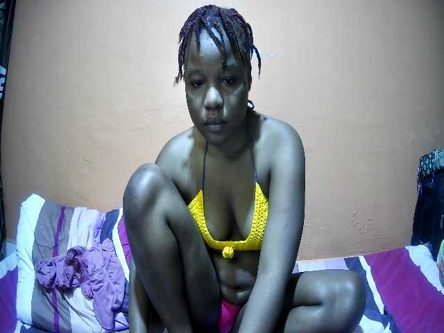 miss-midnight live cam on BongaCams
