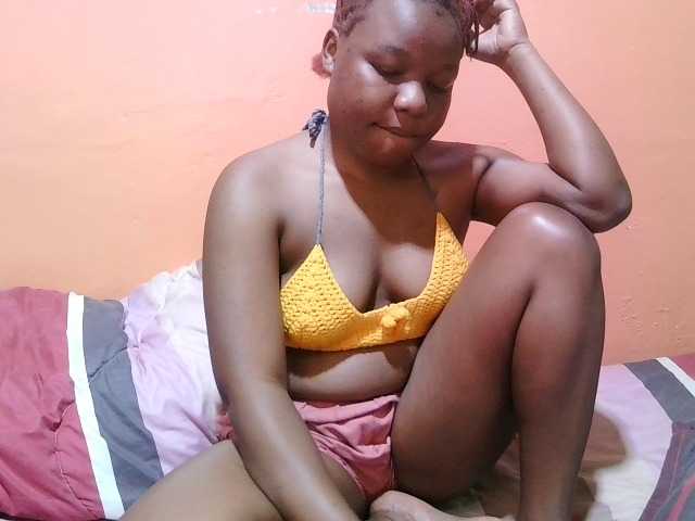 miss-midnight live cam on BongaCams
