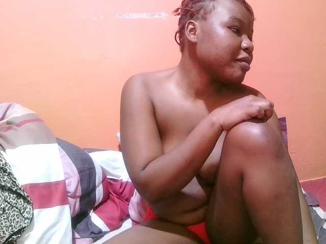 miss-midnight live cam on BongaCams