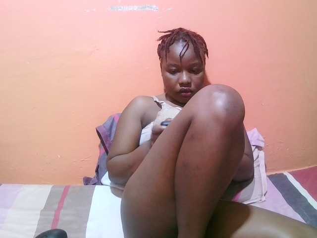 miss-midnight live cam on BongaCams