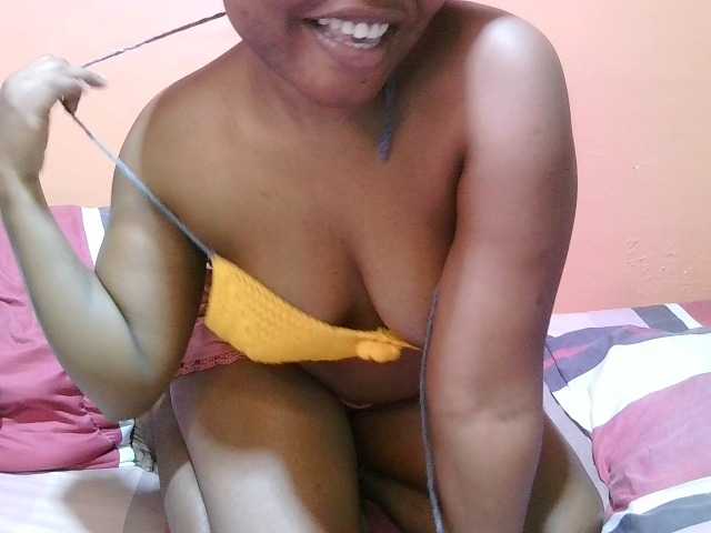 miss-midnight live cam on BongaCams