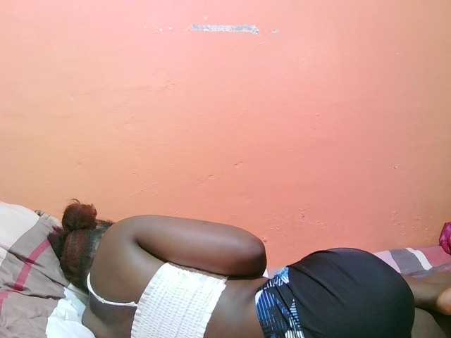 miss-midnight live cam on BongaCams
