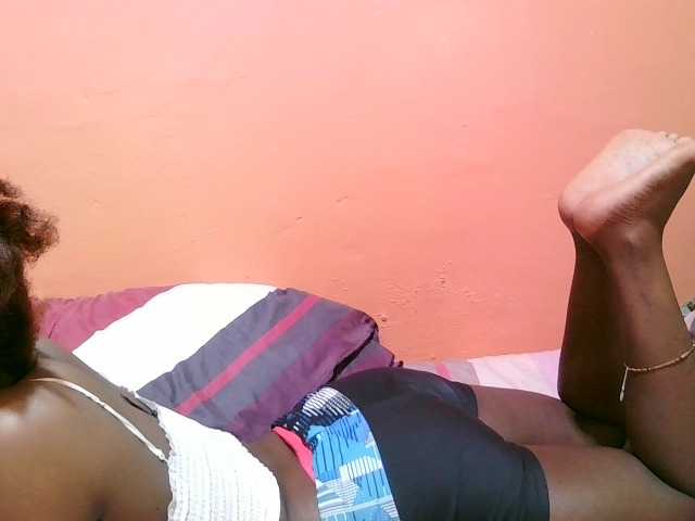 miss-midnight live cam on BongaCams