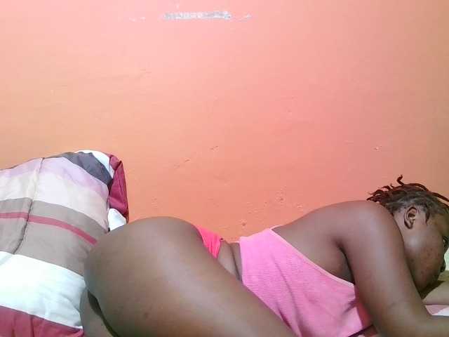 miss-midnight live cam on BongaCams