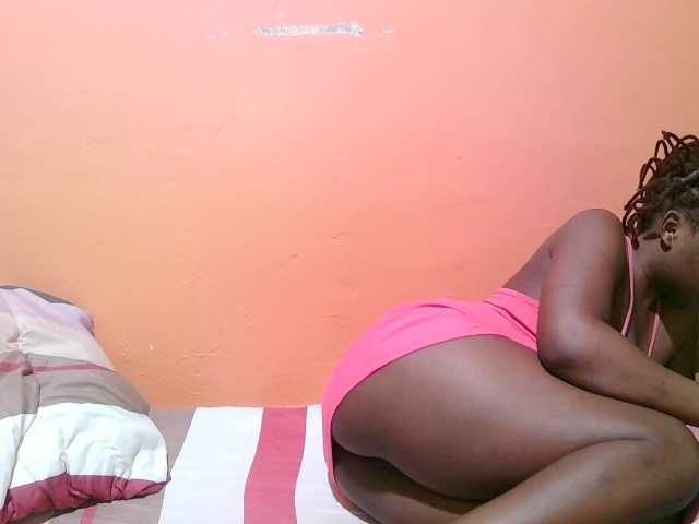 miss-midnight live cam on BongaCams