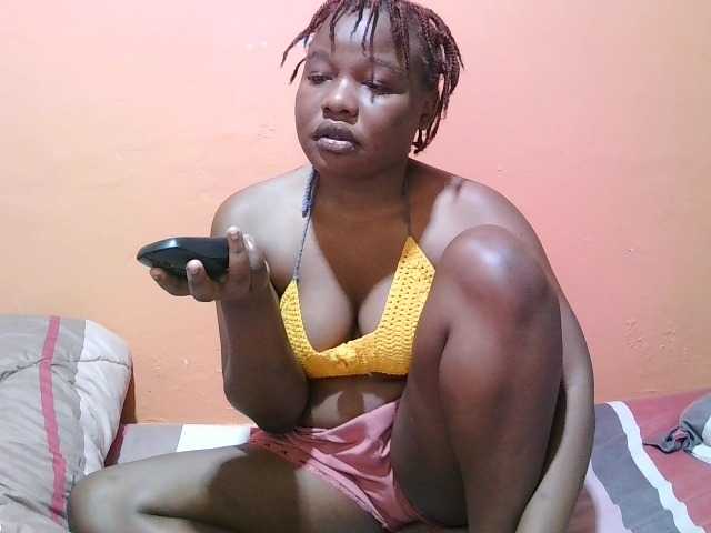 miss-midnight live cam on BongaCams