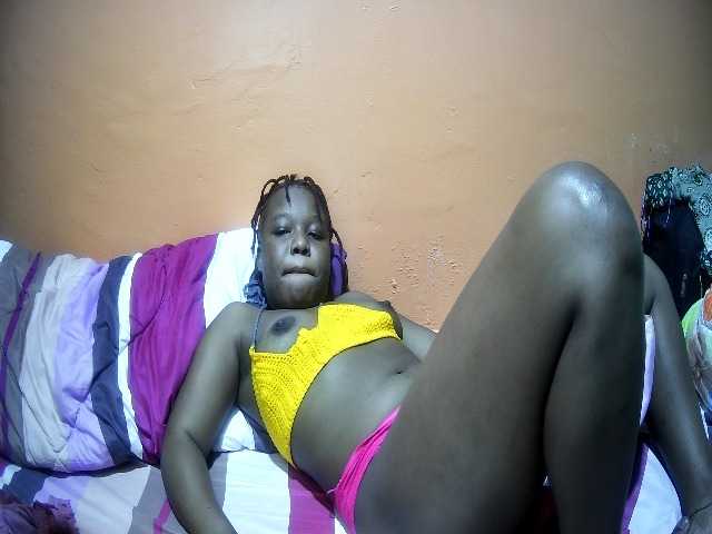 miss-midnight live cam on BongaCams