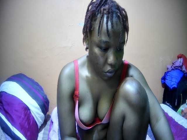 miss-midnight live cam on BongaCams