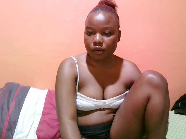 miss-midnight live cam on BongaCams