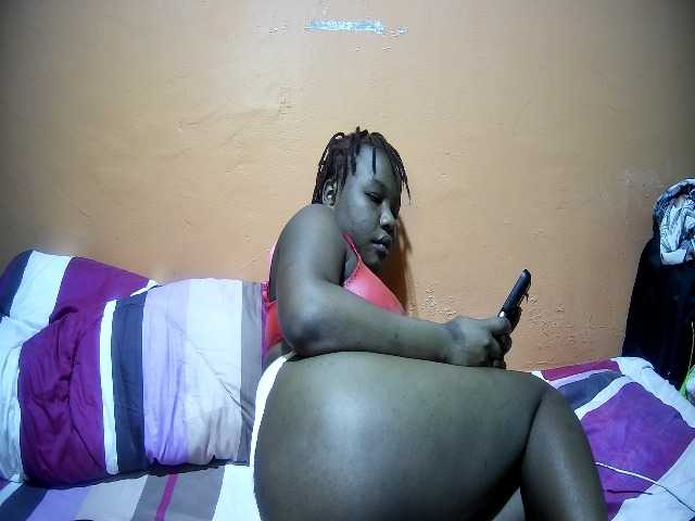 miss-midnight live cam on BongaCams