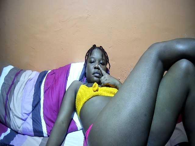 miss-midnight live cam on BongaCams