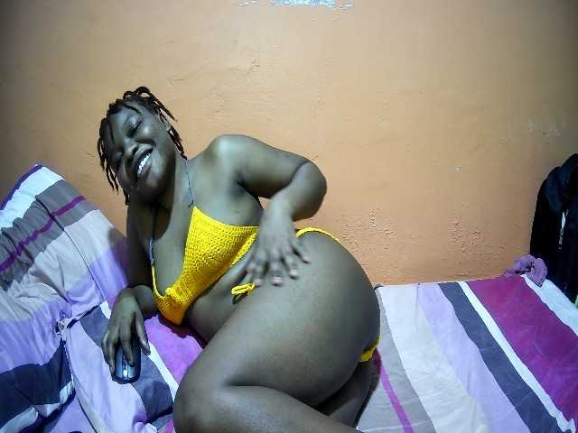 miss-midnight live cam on BongaCams