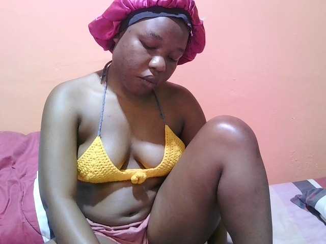miss-midnight live cam on BongaCams
